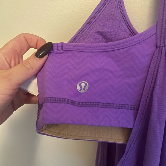 Lululemon Tank with built in bra - Picture 3 of 4